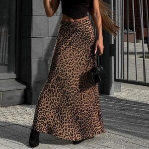 ZARA silky, flouncy, satiny, gathered beautiful Leopard Print Maxi Skirt 🔥🔥🔥